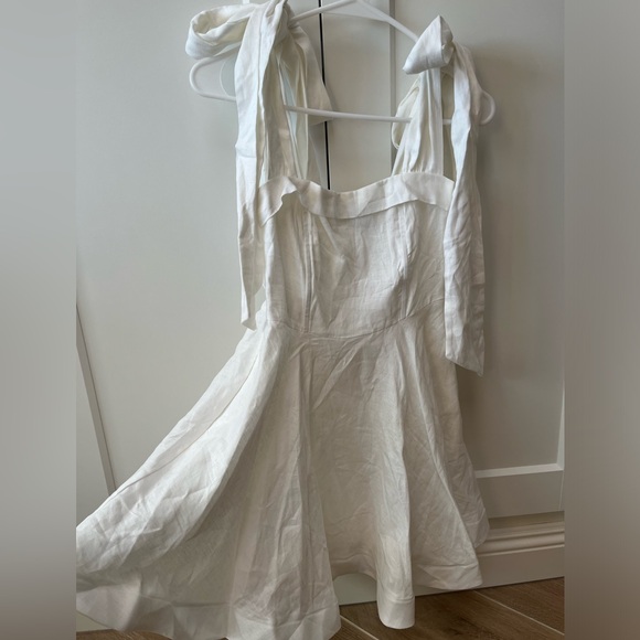 dress to impress 2000s Aya Muse White Kala Open Back Maxi Dress